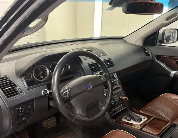 Volvo XC90 20
