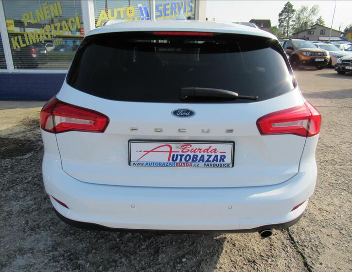 Ford Focus 6
