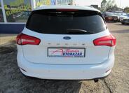 Ford Focus 6