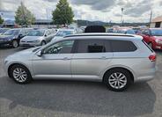 Volkswagen Passat 9