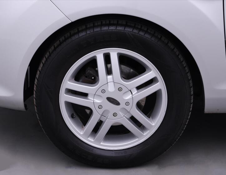 Ford Fiesta 28