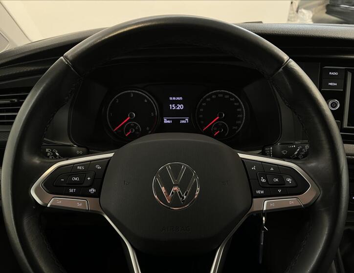 Volkswagen Caravelle 12