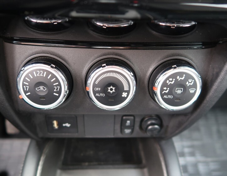 Mitsubishi ASX 22