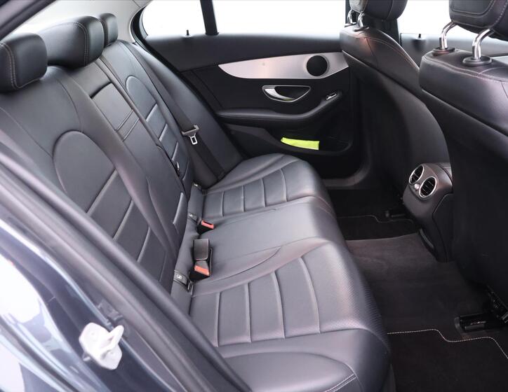 Mercedes-Benz Třídy C 15