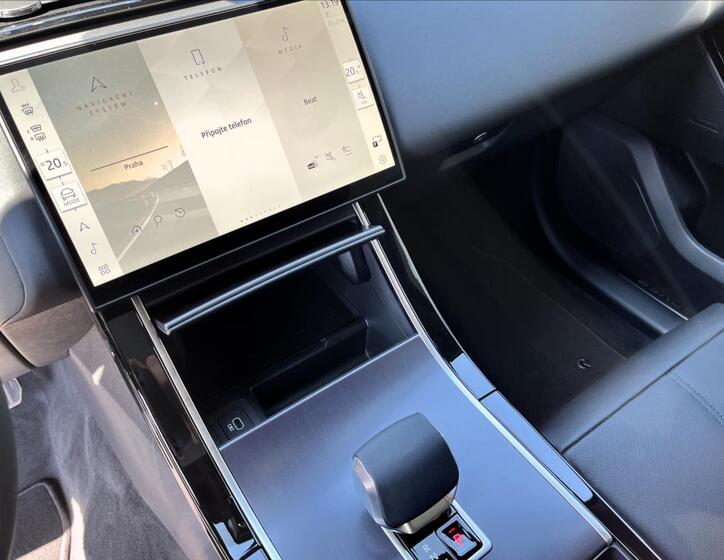 Land Rover Range Rover Velar 22