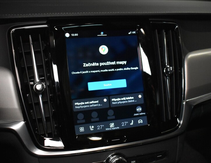 Volvo V90 30
