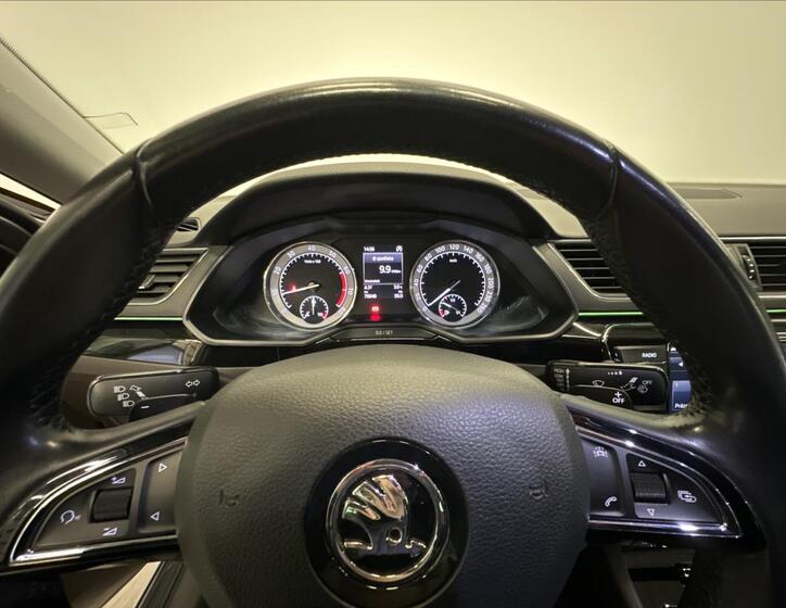 Škoda Superb 6