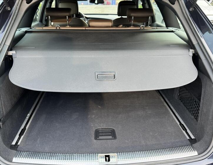 Audi A6 Allroad 8