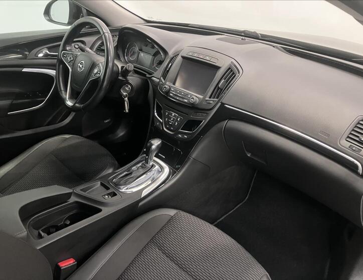 Opel Insignia 16