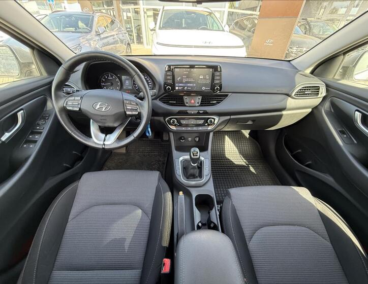 Hyundai i30 9
