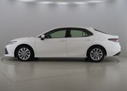 Toyota Camry 8