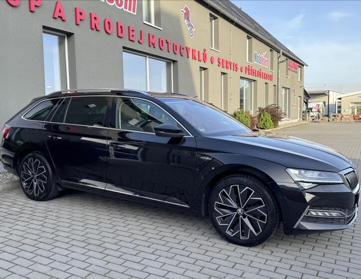Škoda Superb 2