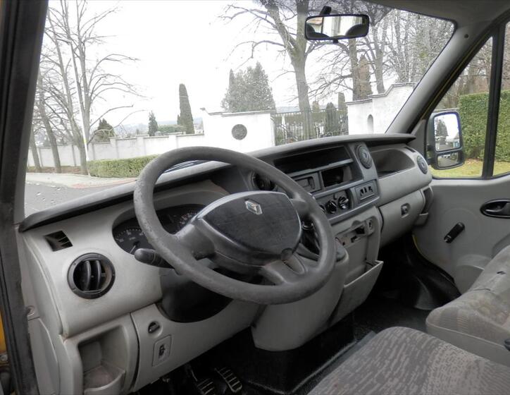 Renault Master 12