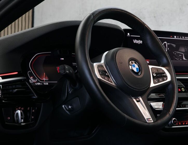 BMW Řada 5 16