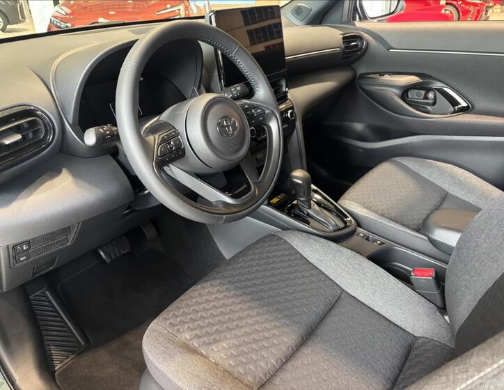 Toyota Yaris Cross 7