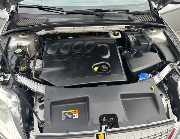 Ford Mondeo 18