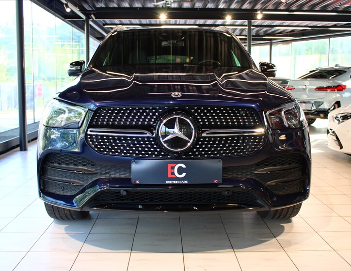 Mercedes-Benz GLE 2