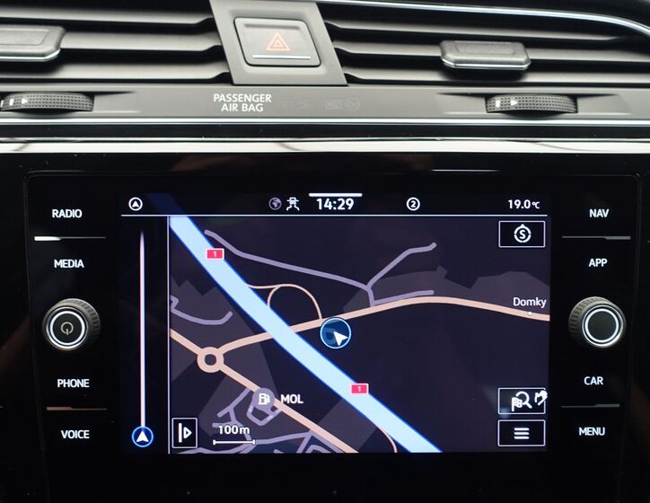Volkswagen Touran 12