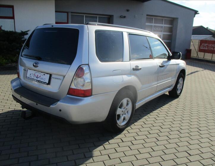 Subaru Forester 4