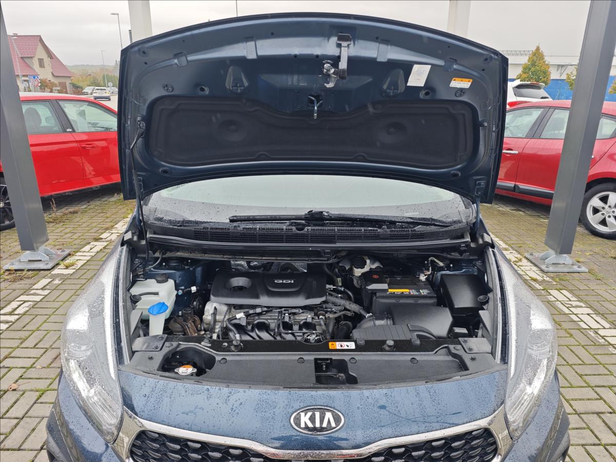 KIA Carens