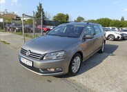 Volkswagen Passat 2