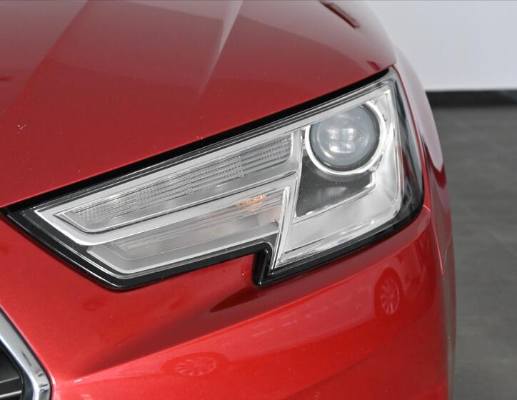 Audi A4 30