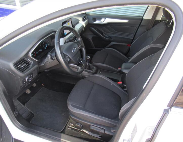 Ford Focus 21