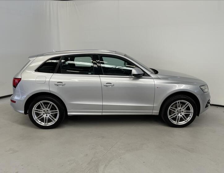 Audi Q5 3