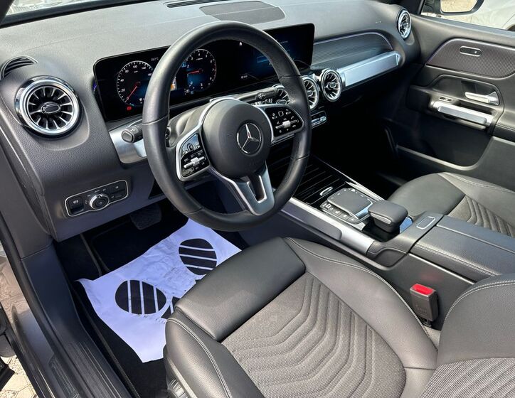 Mercedes-Benz GLB 9