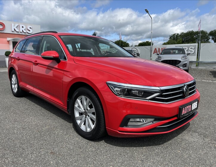 Volkswagen Passat 1