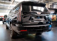 Cadillac Escalade 3