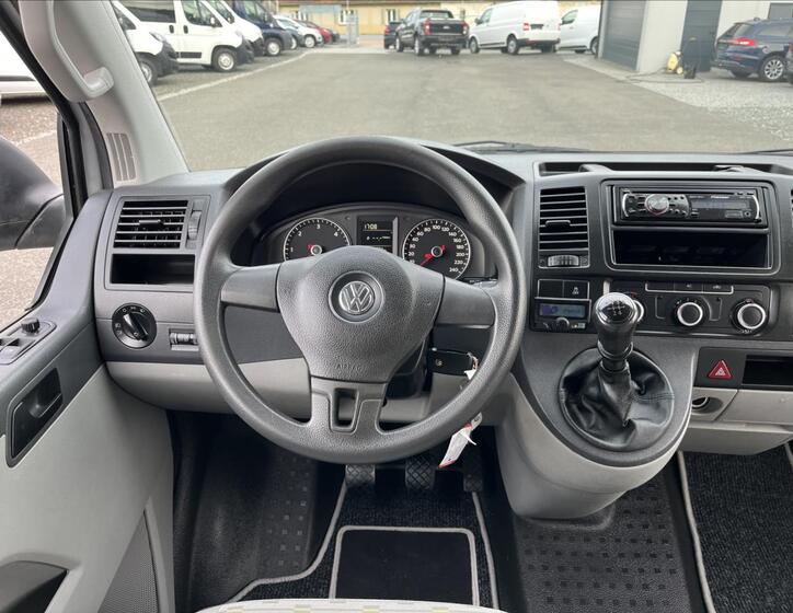 Volkswagen Transporter 24