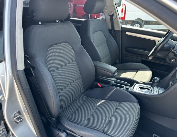 Audi A4 19