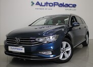 Volkswagen Passat 1