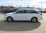 KIA Ceed 4