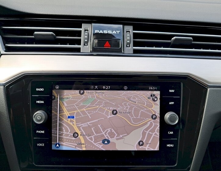 Volkswagen Passat 11