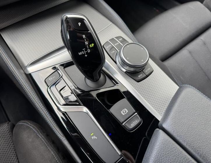 BMW Řada 5 13