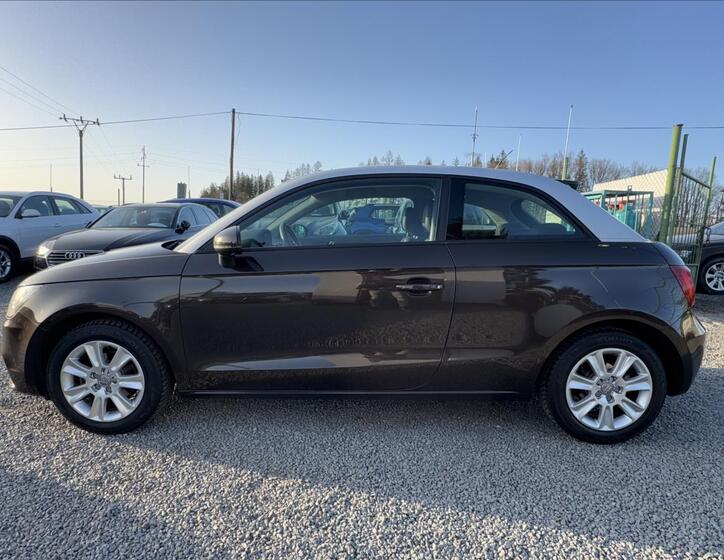 Audi A1 4