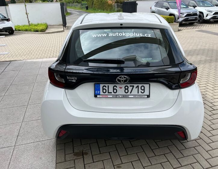 Toyota Yaris 28