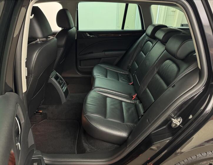 Škoda Superb 41