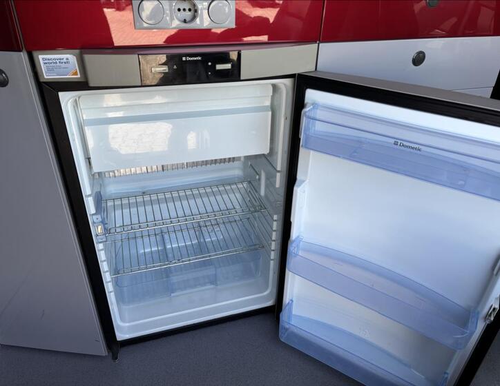 Mercedes-Benz Sprinter 15