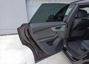 Audi Q8 25