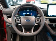 Ford Explorer 18