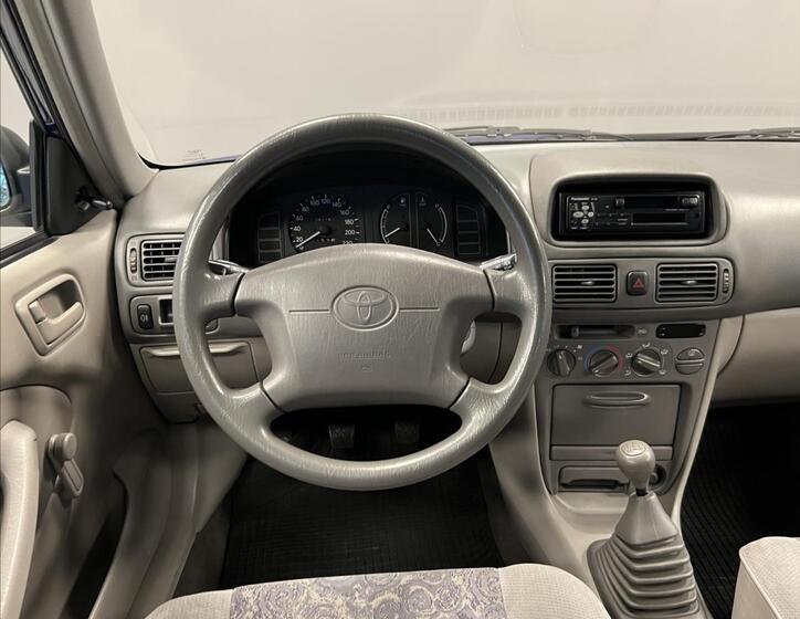 Toyota Corolla 5