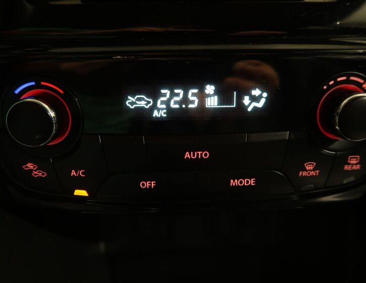 Suzuki Vitara 21