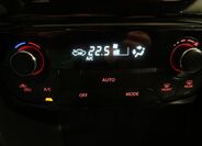 Suzuki Vitara 21