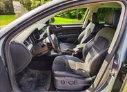 Škoda Superb 14