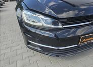 Volkswagen Golf 40