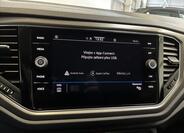 Volkswagen T-Roc 9