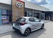 Toyota Yaris 5